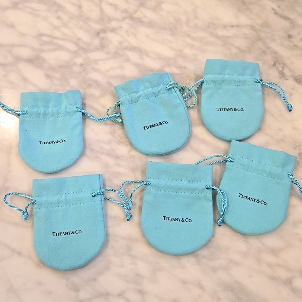Tiffany jewelery dust bags